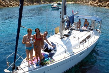 Navegar Velero Privado 11 Plazas | Experiencias Originales | Cenas Barcelona