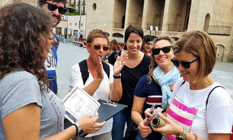 Escape Room Exterior del Born al Raval | Actividades Originales | Cenas Barcelona