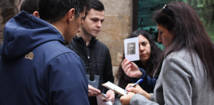 Escape Room Exterior Crimen en Sant Pere | Actividades Originales | Cenas Barcelona