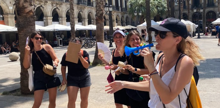 Escape Room Exterior del Born al Raval | Actividades Originales | Cenas Barcelona