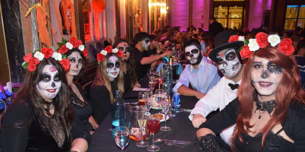 Cenas Halloween Barcelona 2025 | Restaurantes Originales | Cenas Barcelona